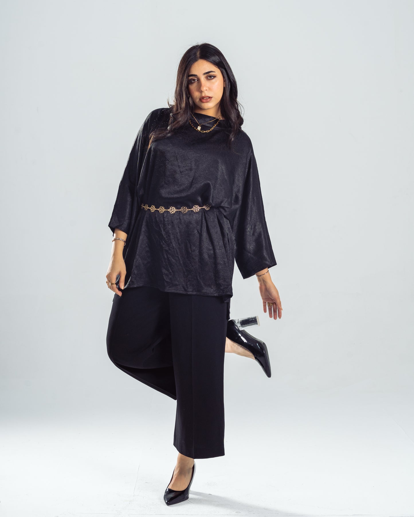 Noir blouse